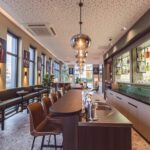 04 Hotel Smoking-und-Bar-10